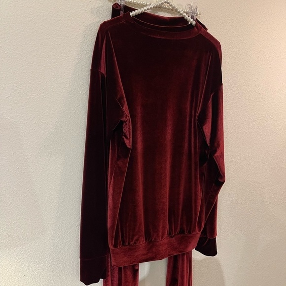 Laina Rauma SET Small top bottom maroon velour loungesuit leisure suit club bed - Picture 8 of 16